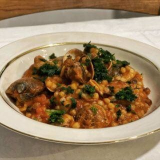 fregola con arselle